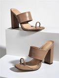 New Summer Design Clip Toe Narrow Band Block Heels Sandals