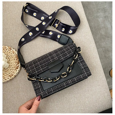 Wide Strap Designer Lady Handbags Fashion Chain Purses